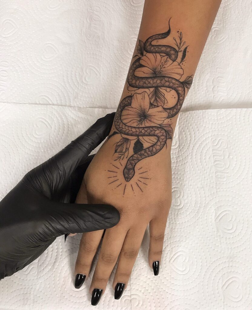 tatuajes de cobras 195