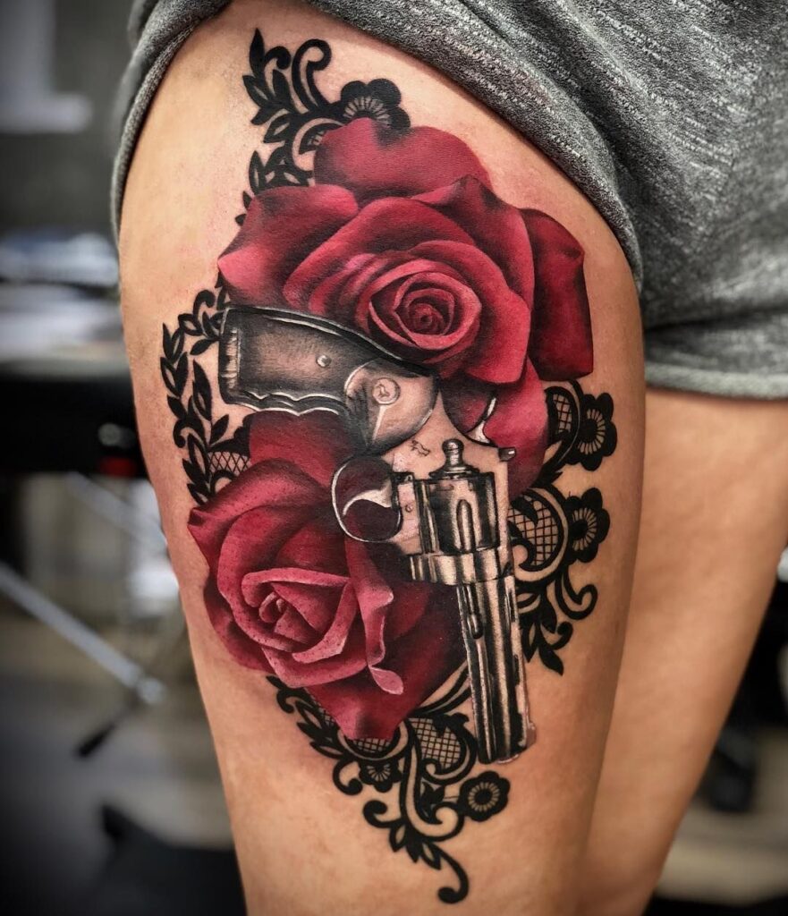 Tatuaje de pistola 190