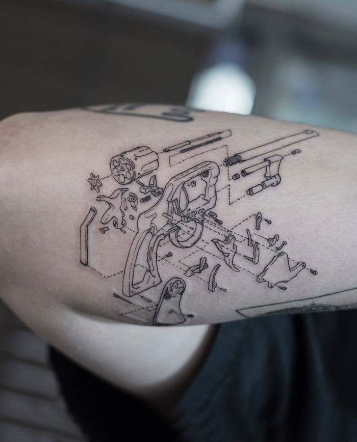 pistola tatuaje 3