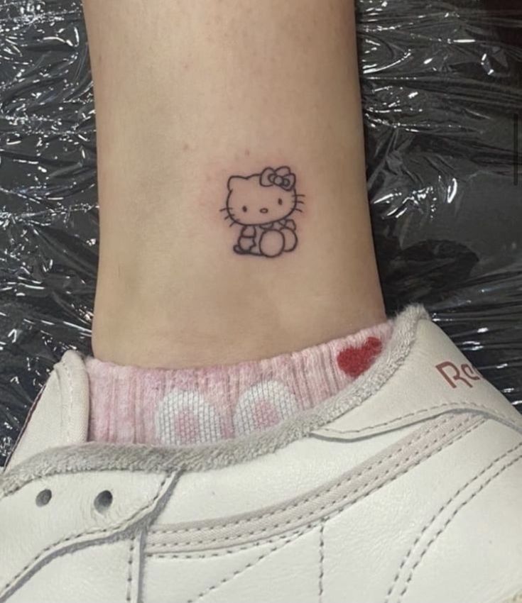Hello Kitty Tattoos 34
