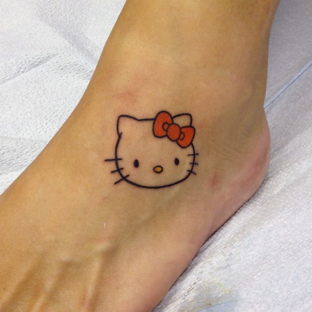 bonjour kitty tatouages ​​52