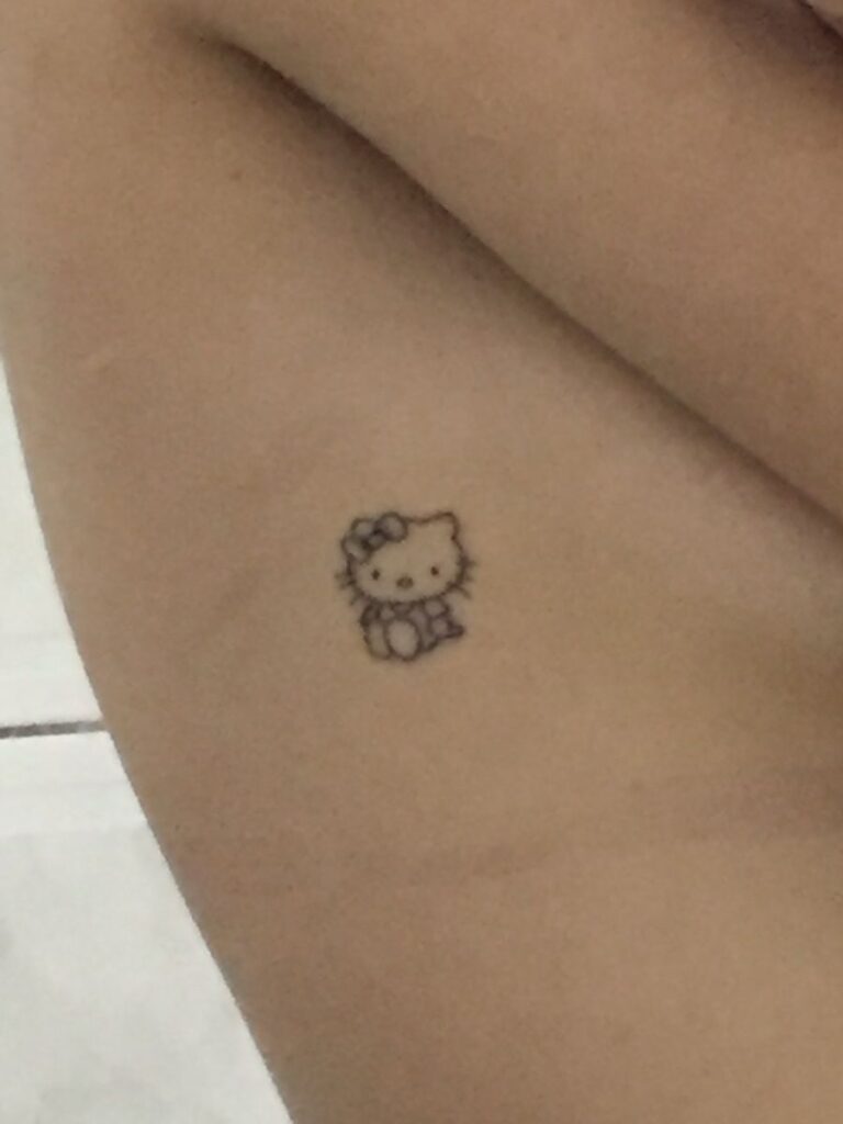 bonjour kitty tatouages ​​57
