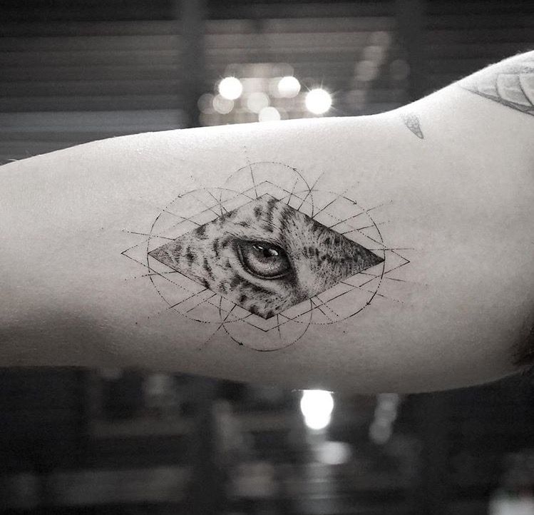 Jaguar Tattoos 16