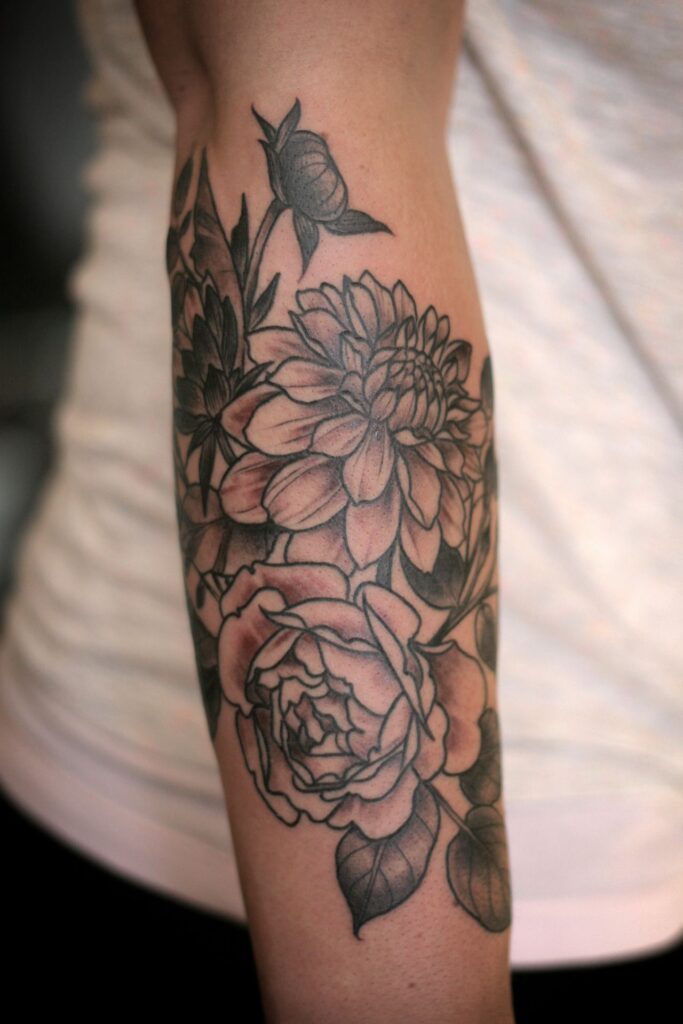 Dahlia Tattoo 163