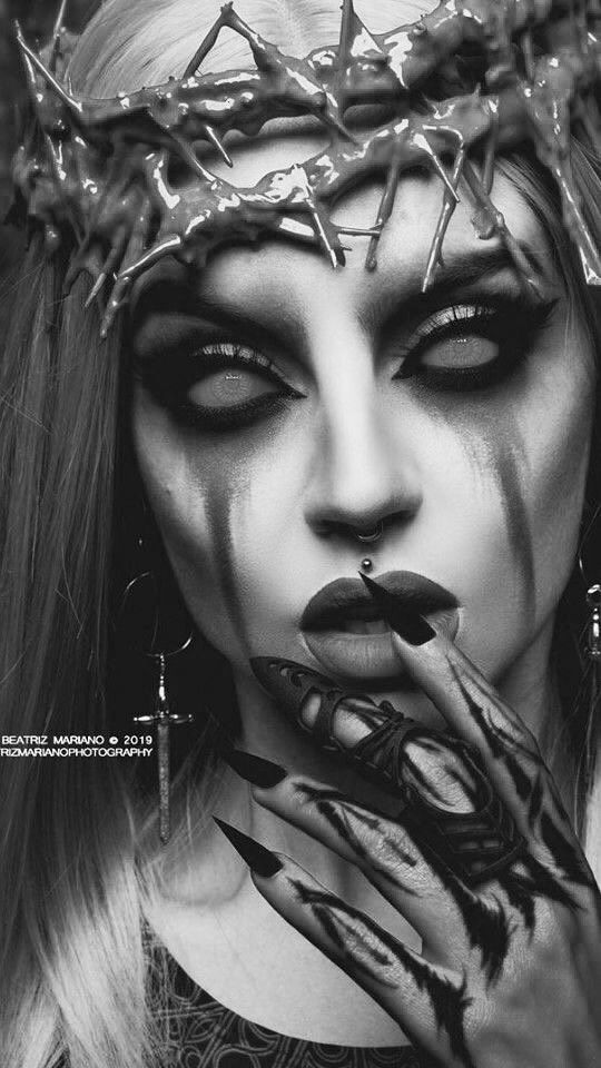 Pin Up Girl Tattoos 89