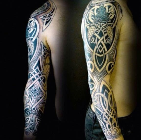 Toplist+ Meaningful Teardrop Tattoos (2023) 865 Teardrop Tattoo 8