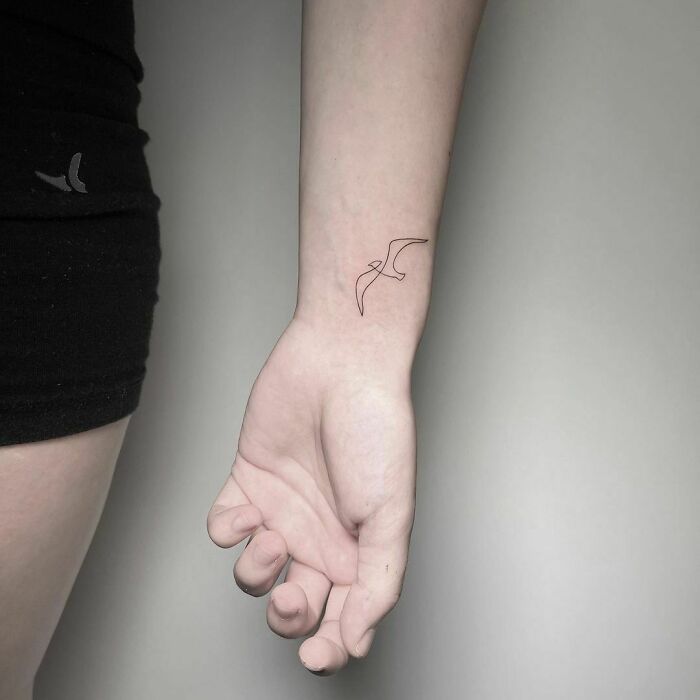 Single Line Tattoo 251