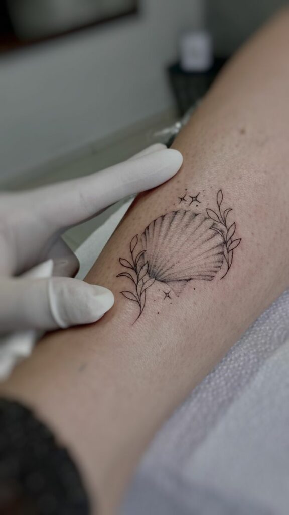 Aphrodite Tattoo 153