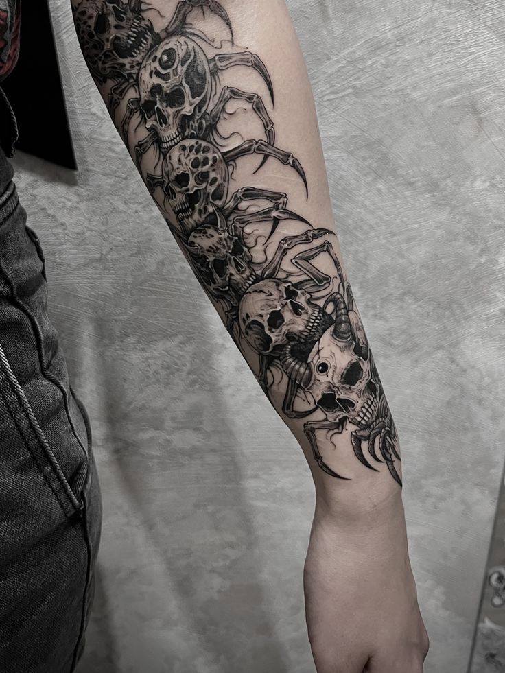 Linework Tattoo 113 1