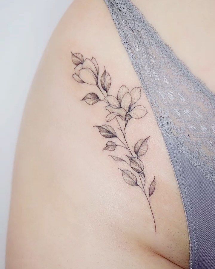 Magnolia Tattoo 137