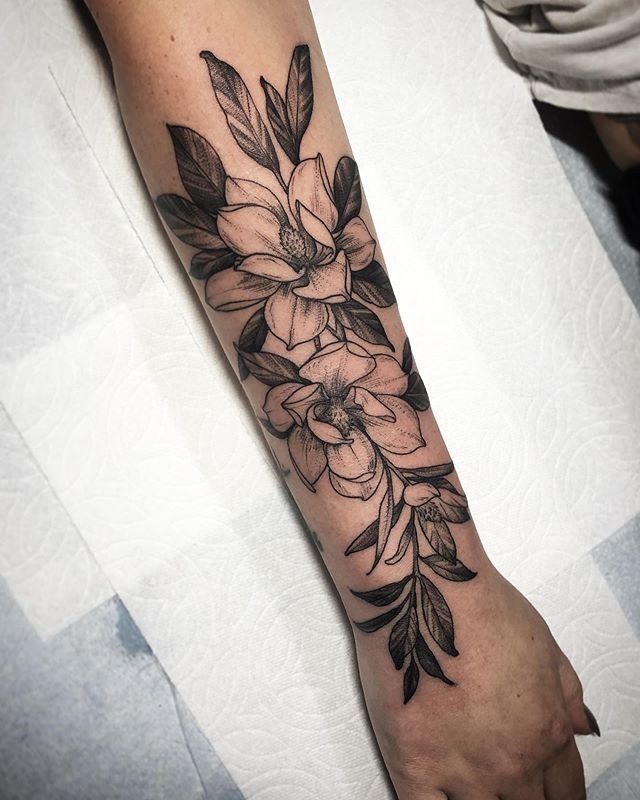 Magnolia Tattoo 146