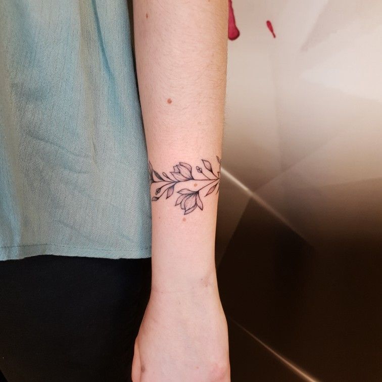Magnolia Tattoo 164