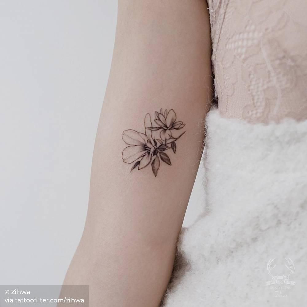 Magnolia Tattoo 215