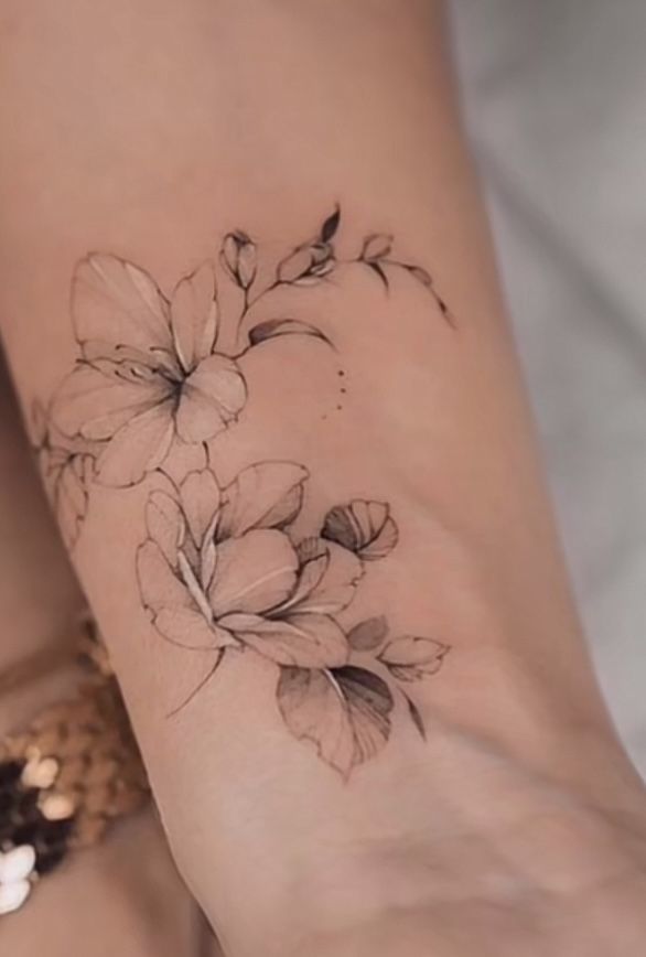 Magnolia Tattoo 304