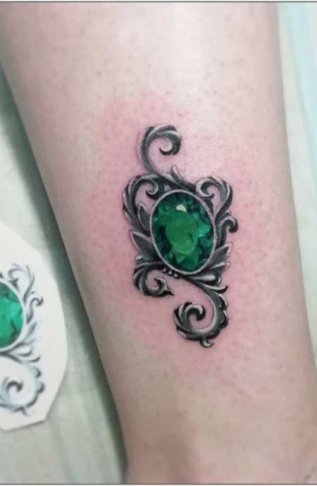 Emerald Tattoo 142