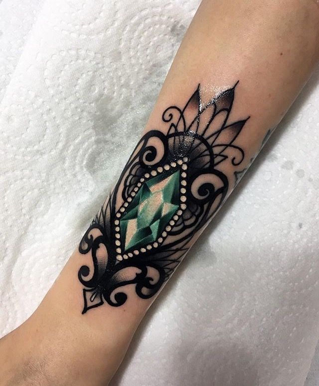 Emerald Tattoo 74