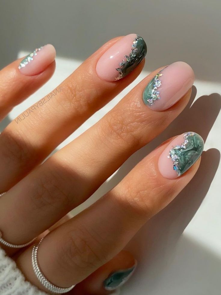 Emerald Tattoo 86