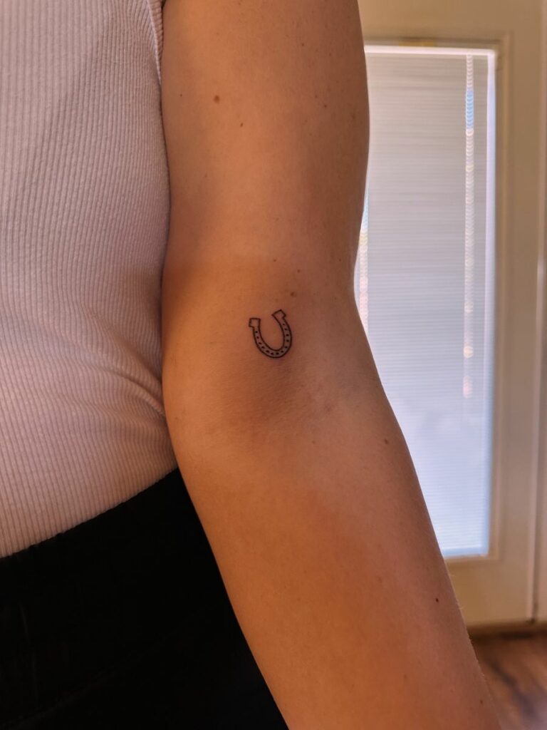 Horseshoe Tattoo 107