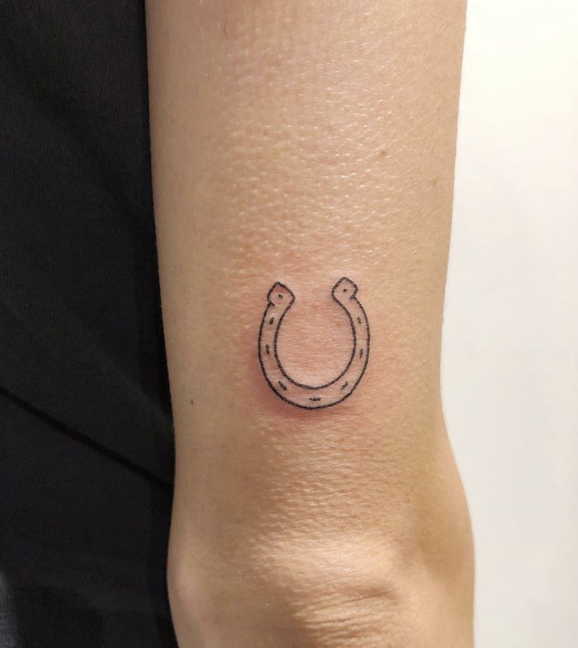 Horseshoe Tattoo 141