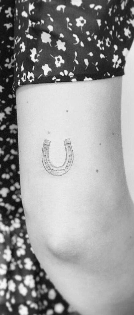 Horseshoe Tattoo 152