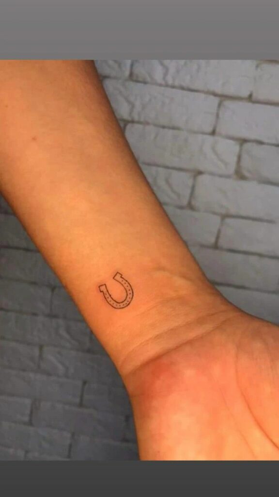Horseshoe Tattoo 163