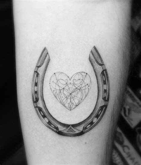 Horseshoe Tattoo 226