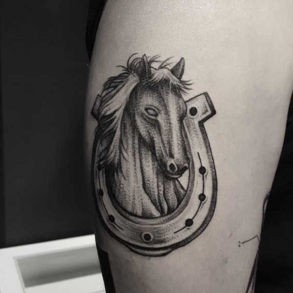 Horseshoe Tattoo 227