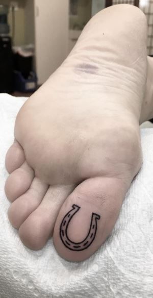 Horseshoe Tattoo 242