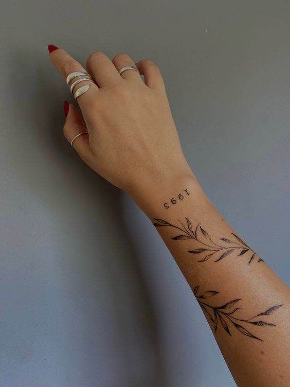 170+ Women's Feminine Forearm Tattoos Designs (2024) - TattoosBoyGirl