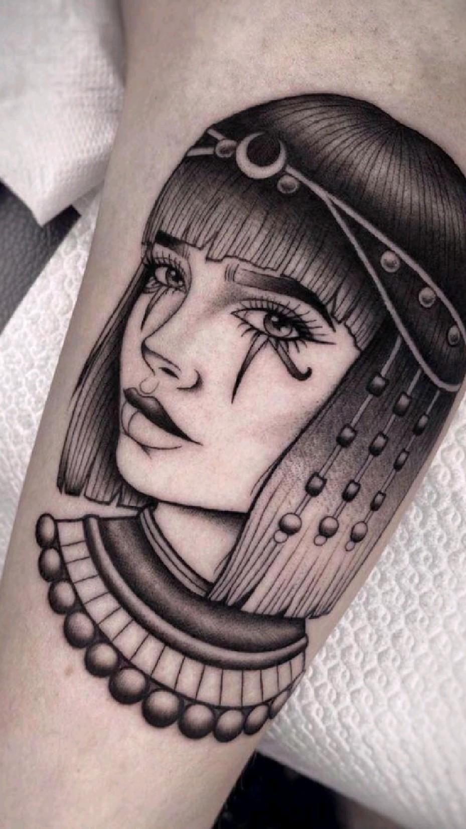 Cleopatra Tattoo (135)