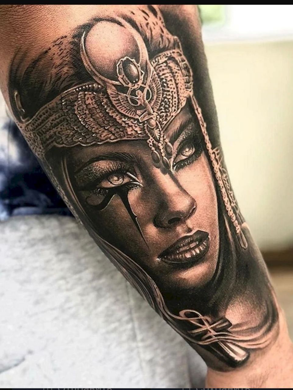 Cleopatra Tattoo (19)