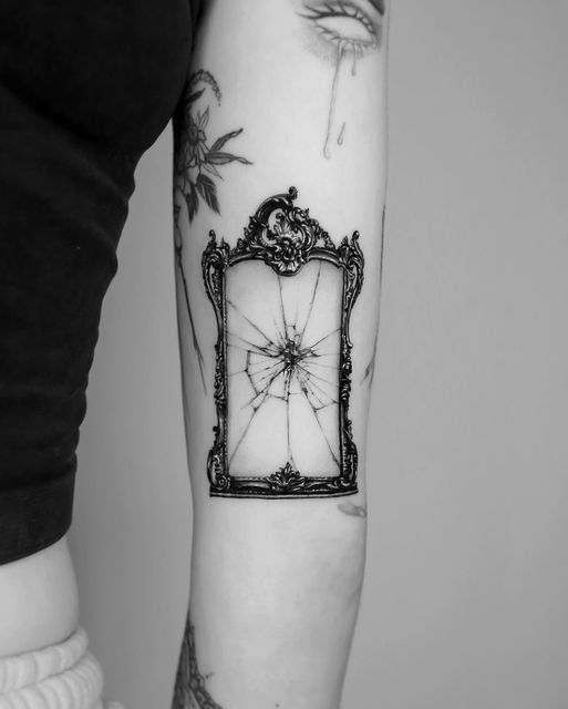 Mirror Tattoo (107)